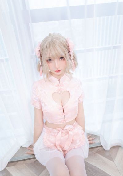 欧美清秀姑娘_高清高清视频观看